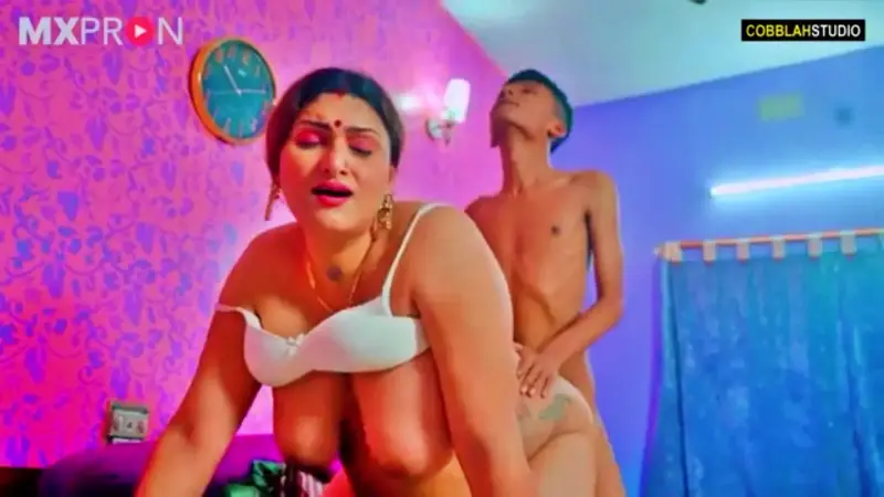 A Teenage Boy Fucked Hard To Her House Owner While Getting Body Massages