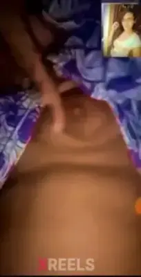 Bangladeshi Girl Showing Sharp Boobs Viral MMS