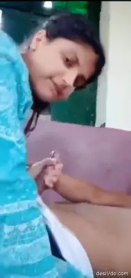 Cute Bengali Girlfriend Giveing Blowjob Her Bf