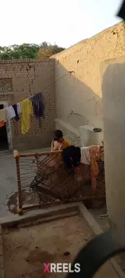 Desi Village Bhabhi Bathing Viral Clip Leaked