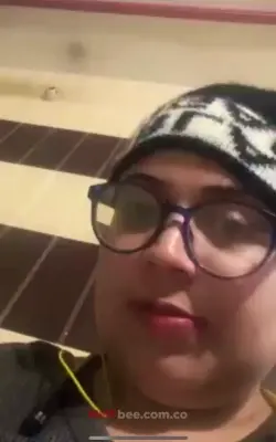 Hot Lady Big Ass Showing Her Horny Pussy