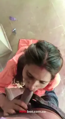 Kolkata Cheating Bhabhi Outdoors Sex With Blowjob Viral MMS
