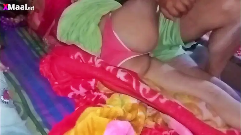 Cute Newly Married Neighbour Bhabhi Fuck